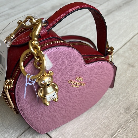 COACH HEART CROSSBODY IN COLORBLOCK, PINK- BRAND NEW !!BEST SELLER!!